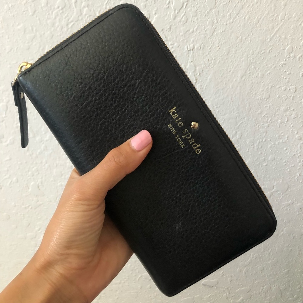 Kate spade black long wallet zip around